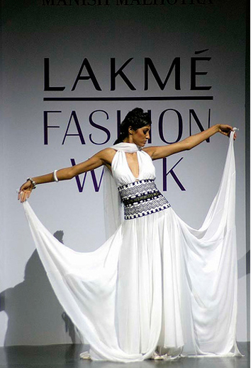 Soumik Kar Oozes Couture Soumik Kar Oozes Couture