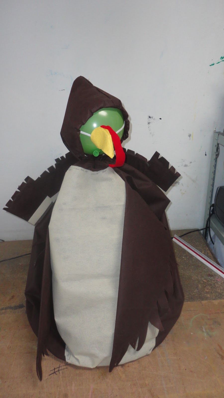 MAQUETAS DIBUJOS DISEÑOS DISFRACES