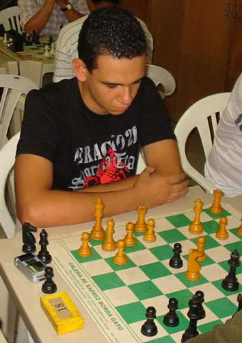 Confederação Brasileira de Xadrez - CBX - Luis Paulo Supi faz mais uma  norma de GM ! Após ganhar o Aberto do Brasil cidade do Rio Branco o MI Luis  Paulo Supi