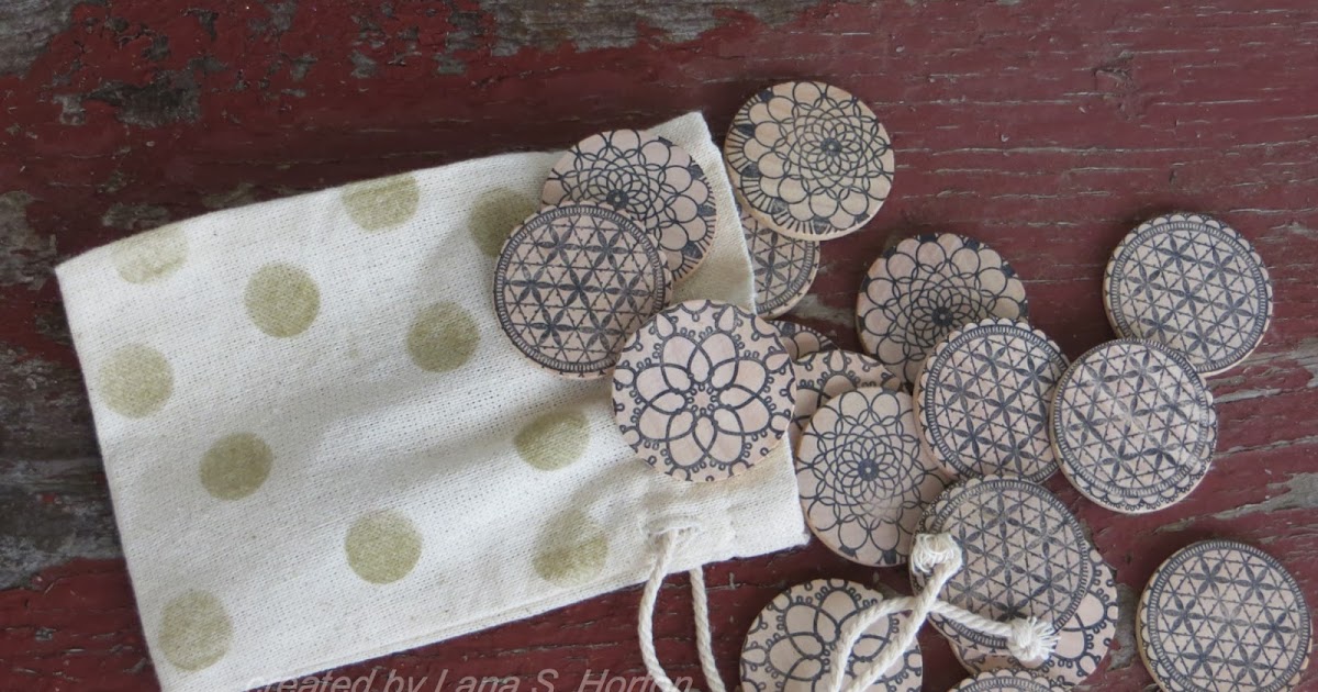 Stamping with Nanna Stamping on Wood / Tokens Program