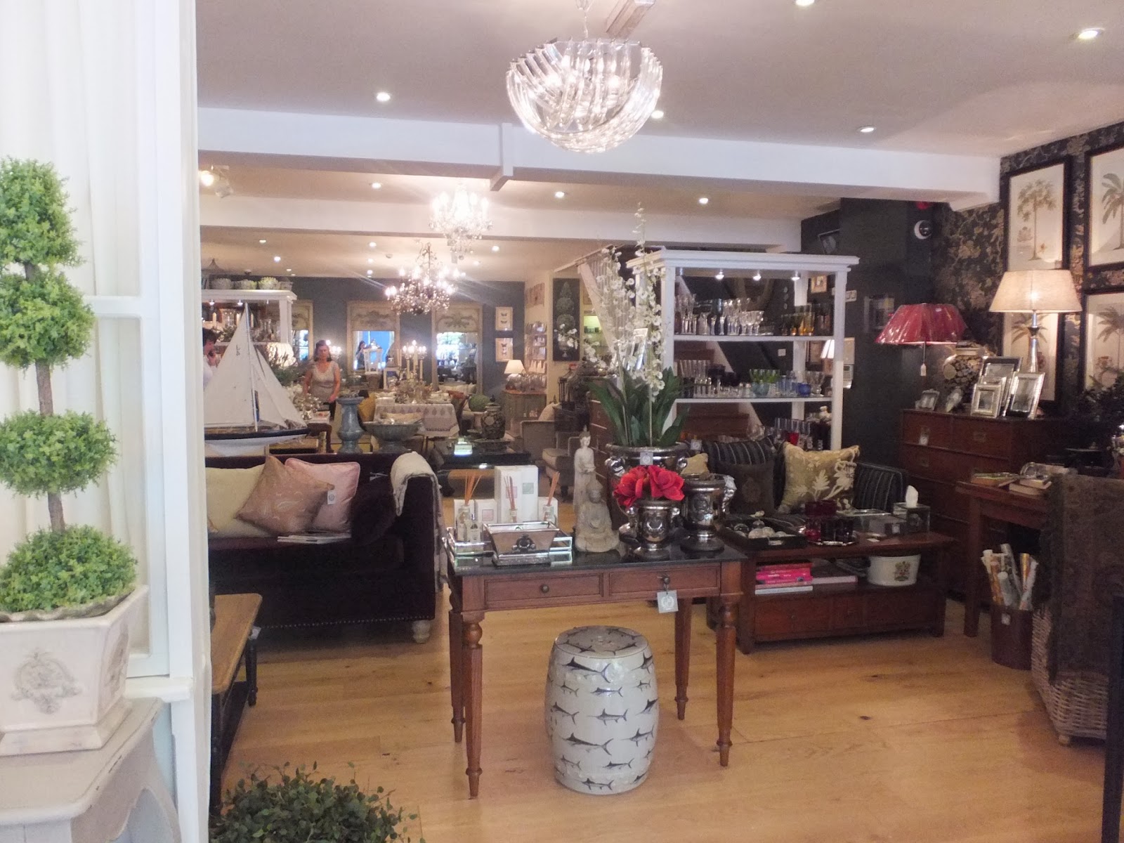 27 Thousand Waves Royal Tunbridge Wells & Chartwell House