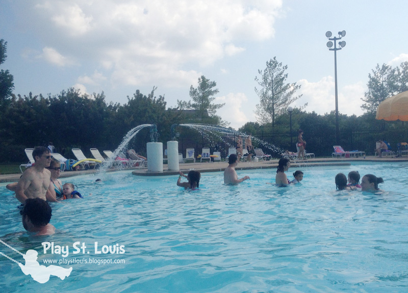 Play St. Louis Chesterfield Family Aquatic Center, Chesterfield