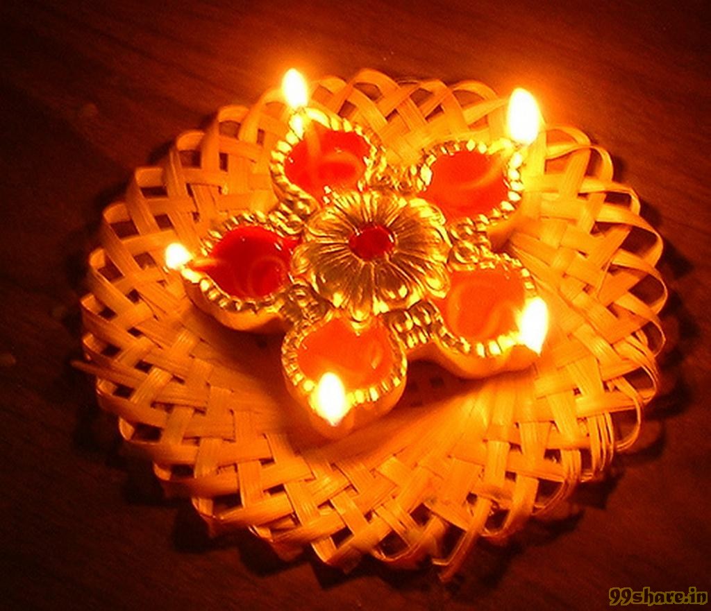 http://4.bp.blogspot.com/-TNMsK73dr8k/UJkYaEFyVxI/AAAAAAAAOHE/_ofefkZOQV8/s1600/Diwali+Wallpapers+(34).jpg