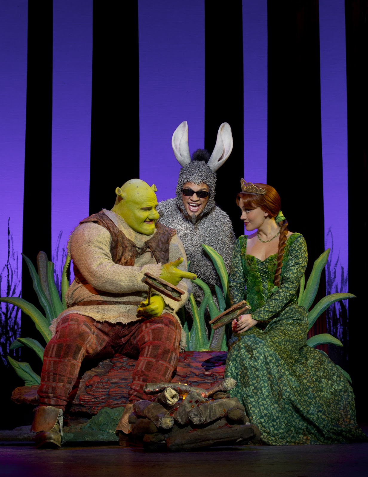 dooblehvay SHREK the musical {Columbus NOW}