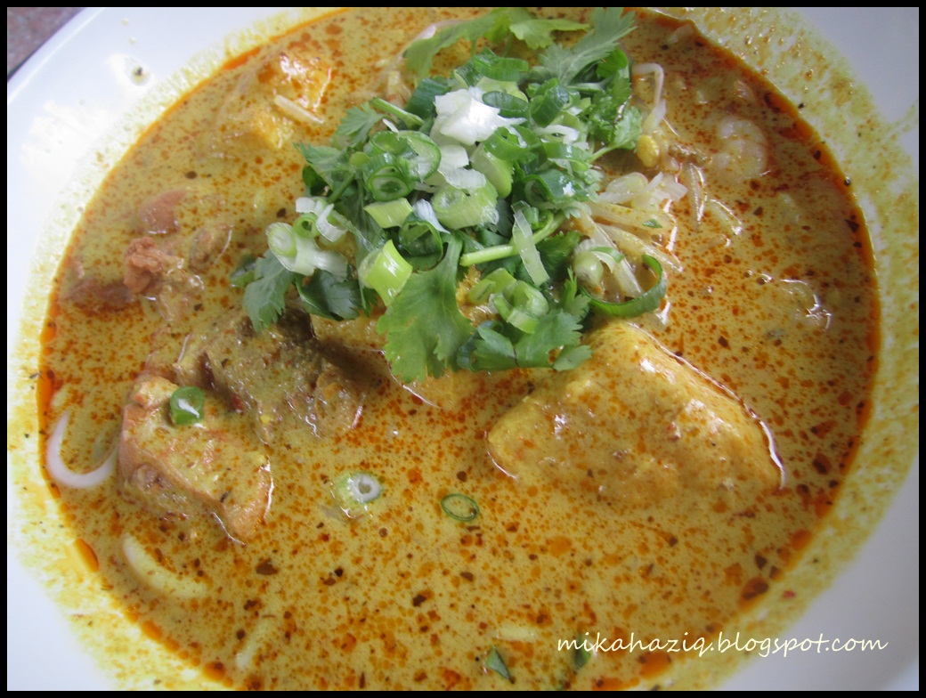 mikahaziq Halal Food Disneyland Hong Kong