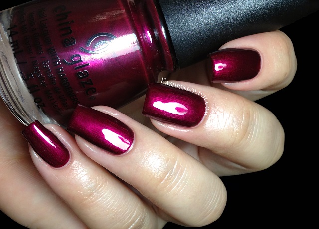 China Glaze Nail Polish JUST BE CLAWS 1252 Candy Apple Rich Red Shimmer  Lacquer