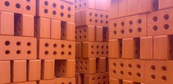 Купить красный кирпич в Харькове и области Купить красный кирпич в Харькове и области