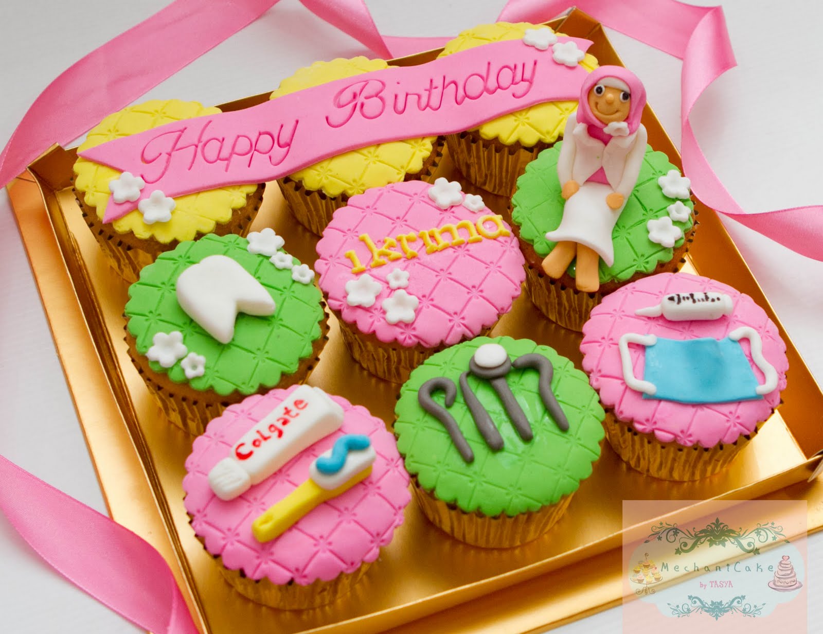 Pin Mechanicake Dentist Cupcake For Ikrimas Bday Cake on Pinterest Dentist cupcakes, Dentist