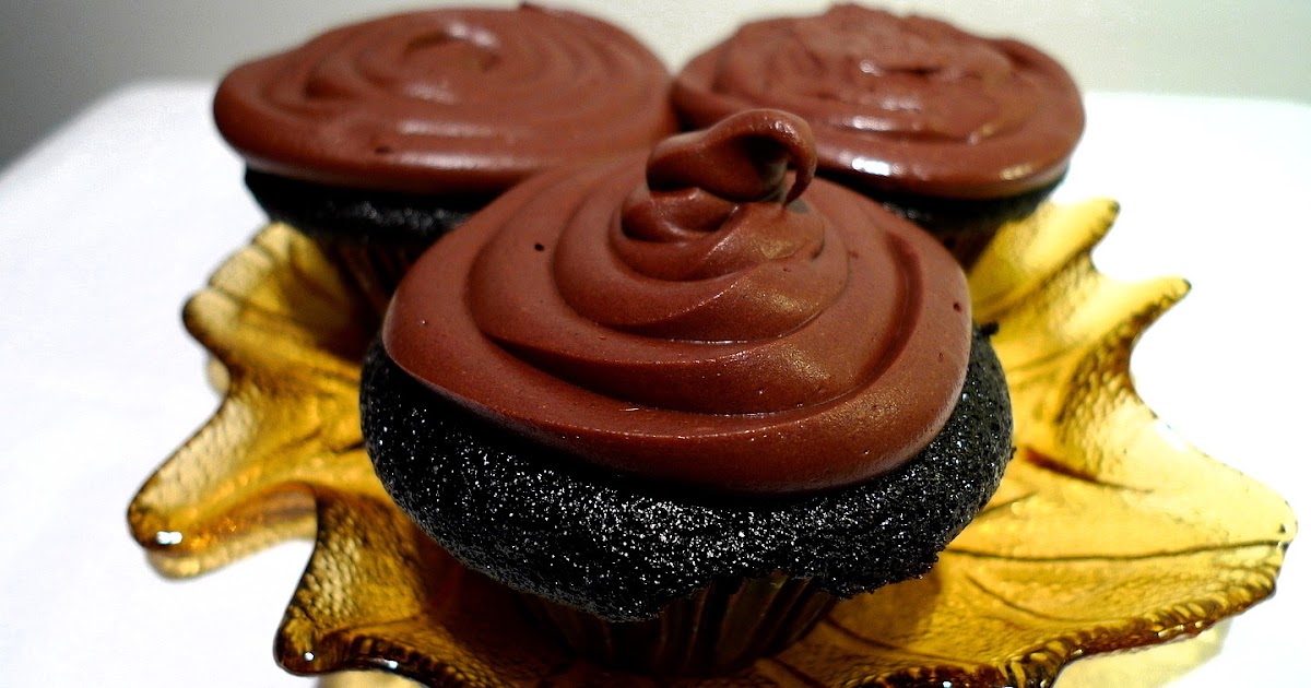 SWEET AS SUGAR COOKIES Ultimate Chocolate Frosting