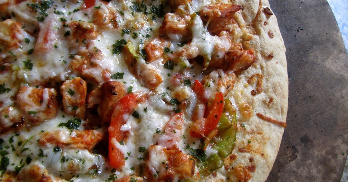 Stephanie Cooks Spicy Chicken & Pepper Jack Pizza