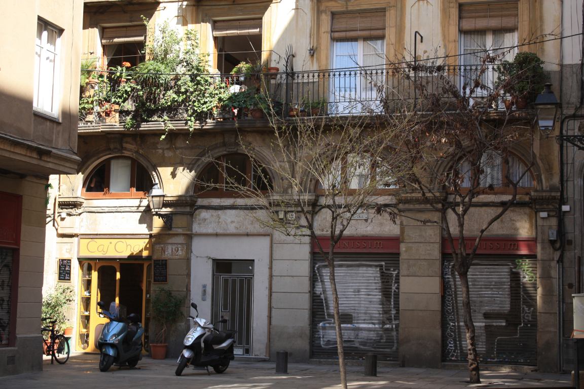 BARCELONA TWO NICE TEA HOUSES Beautiful places of Barcelona and