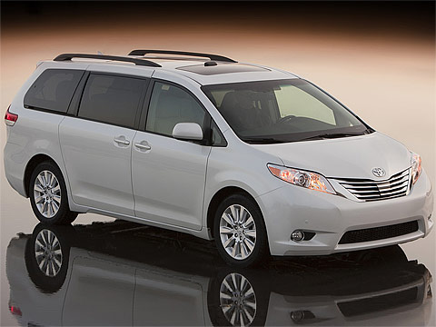 2011 TOYOTA Sienna