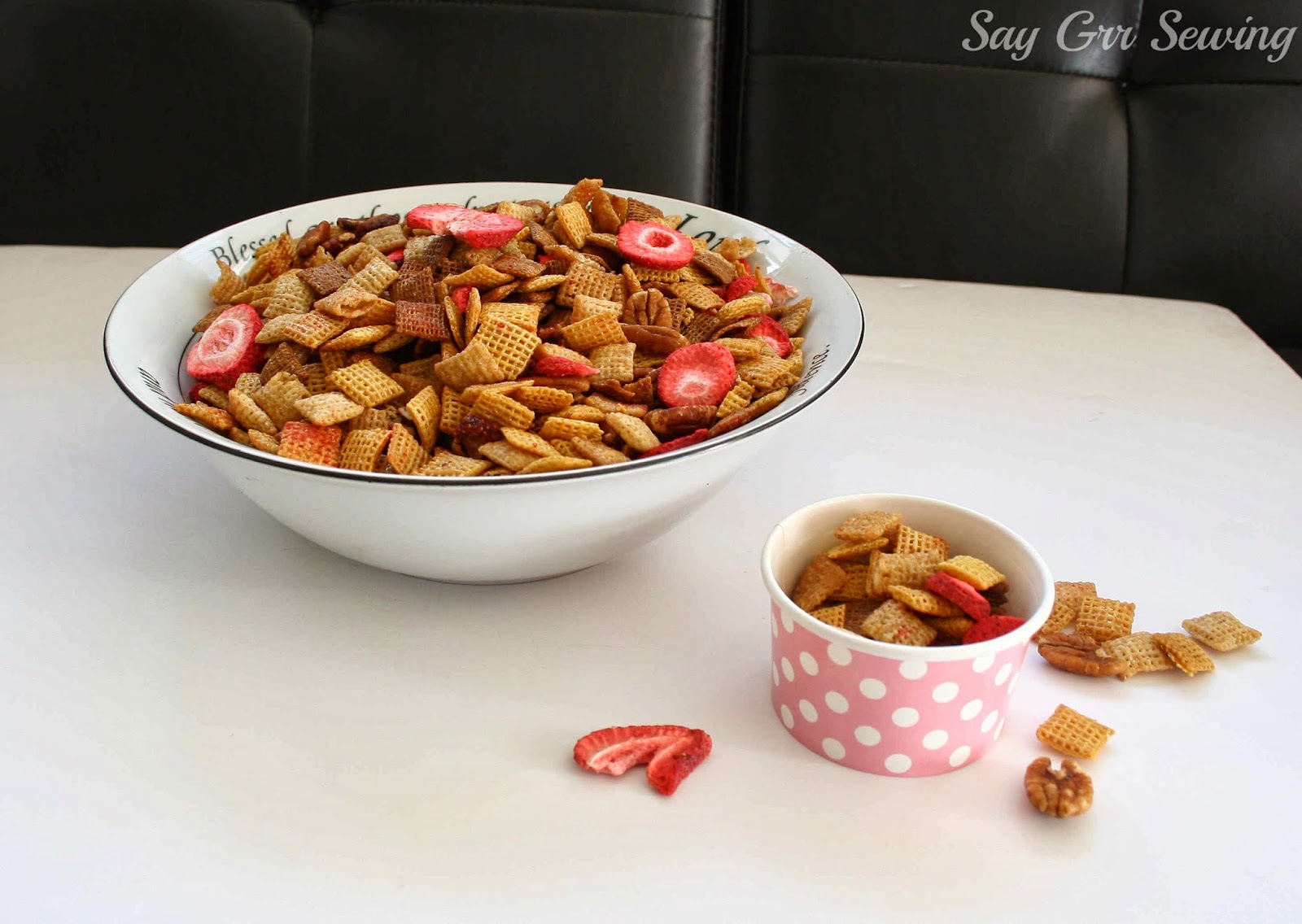 Say Grr Sewing StrawberryMaple Chex Mix