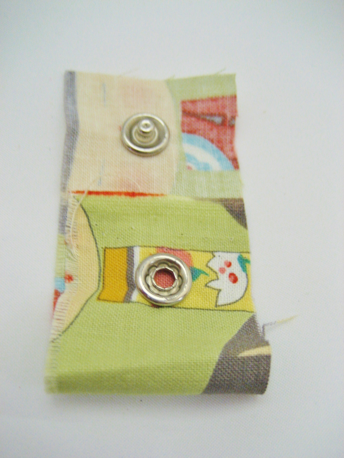 How to attach a metal snap prong button with normal pliers All Wrapped Up