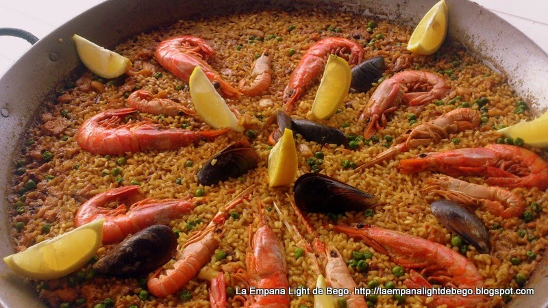 VIDEO DE PAELLA DE MARISCO (A la leña).- La Empana Light de Bego.-
