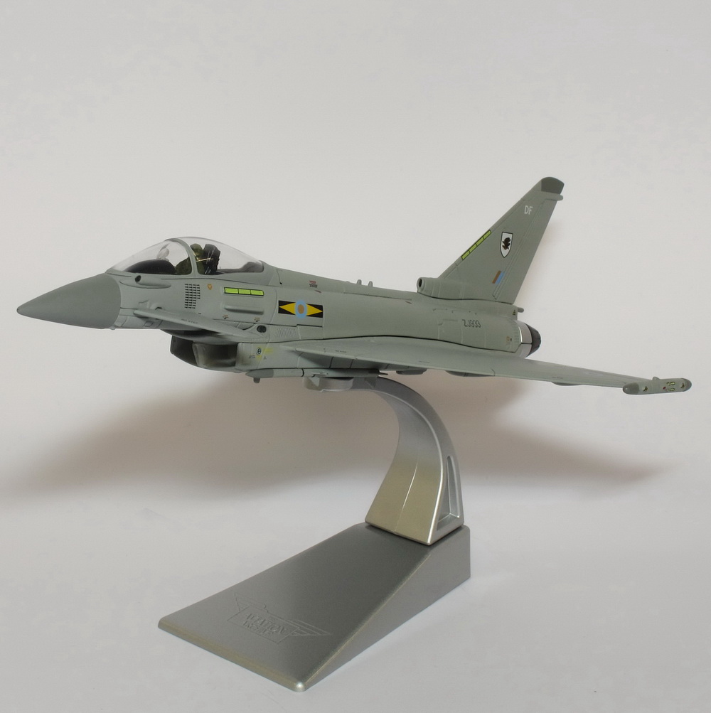 eurofighter typhoon diecast model