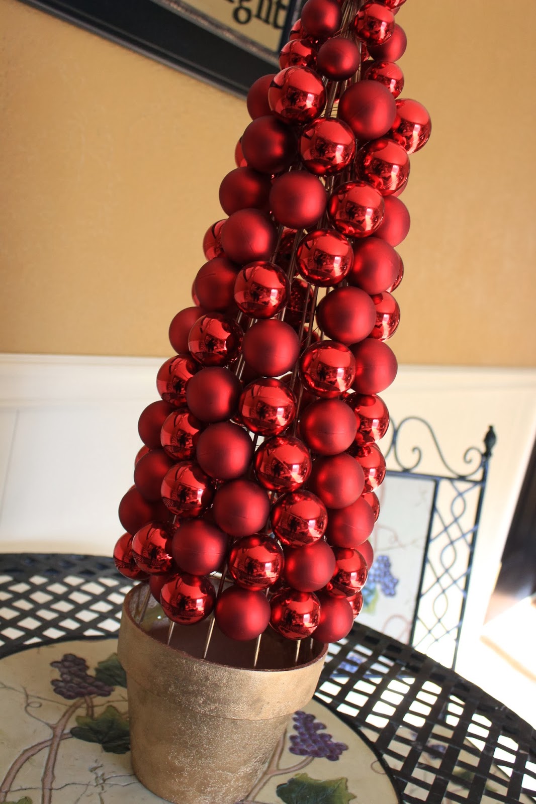 The Decorating Chica How much Christmas is Too Much Christmas?