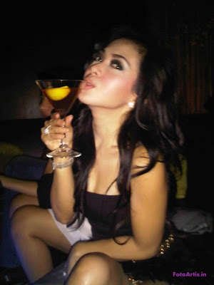 Foto Syur Syahrini Foto Syur Syahrini