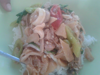 ผัดหน่อไม้รวมทานกันเถอะ อร่อยครบรส ผัดหน่อไม้รวมทานกันเถอะ อร่อยครบรส