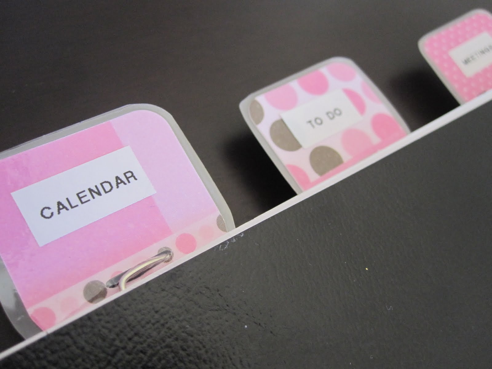 Cassadiva ClipTabs A Paper Clip crossed with a Sticky Note