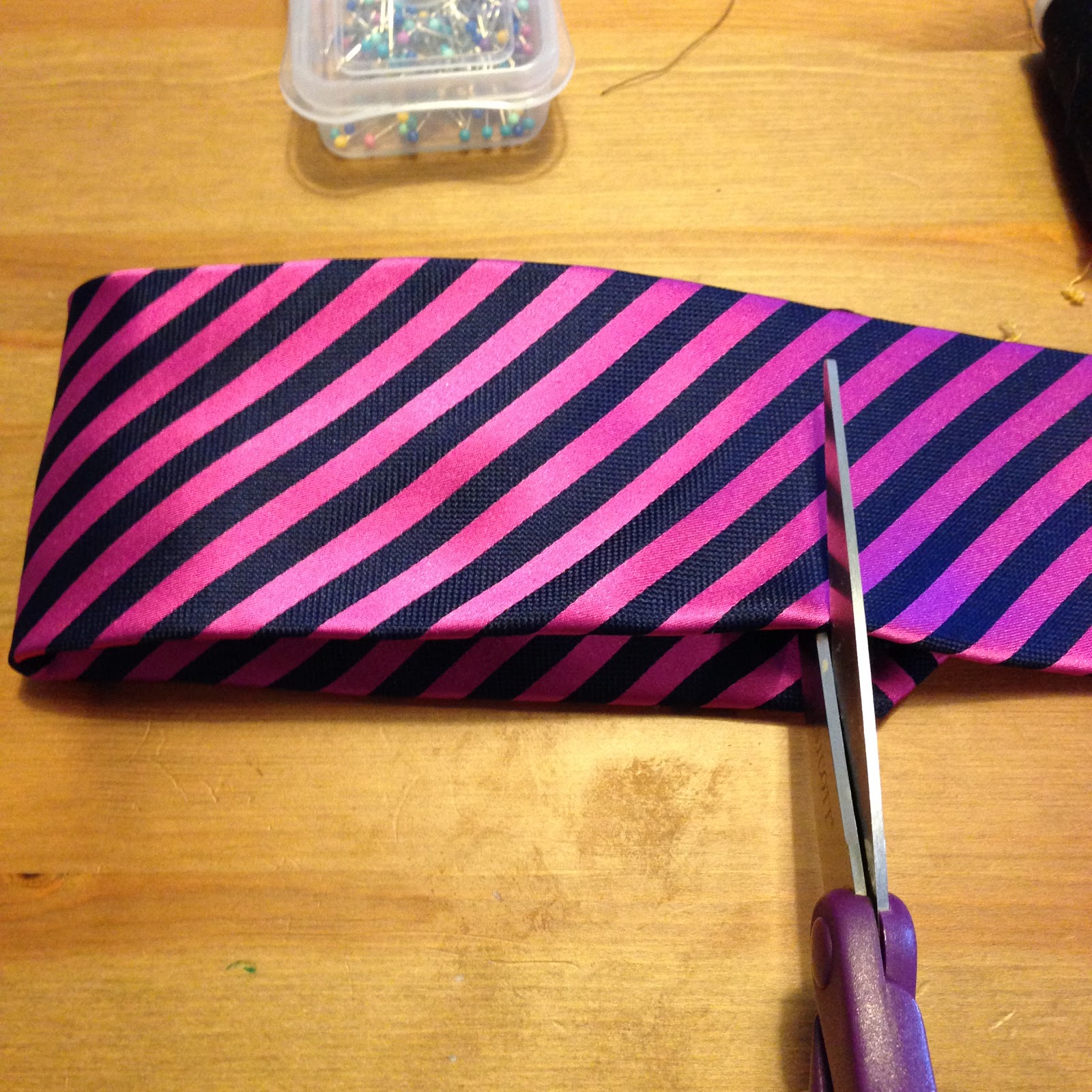 DIY No Sew Upcycled Tie Phone Case Outnumbered 3 to 1