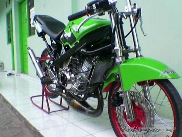 "KOREK HARIAN MOTOR": Modifikasi super kips ninja
