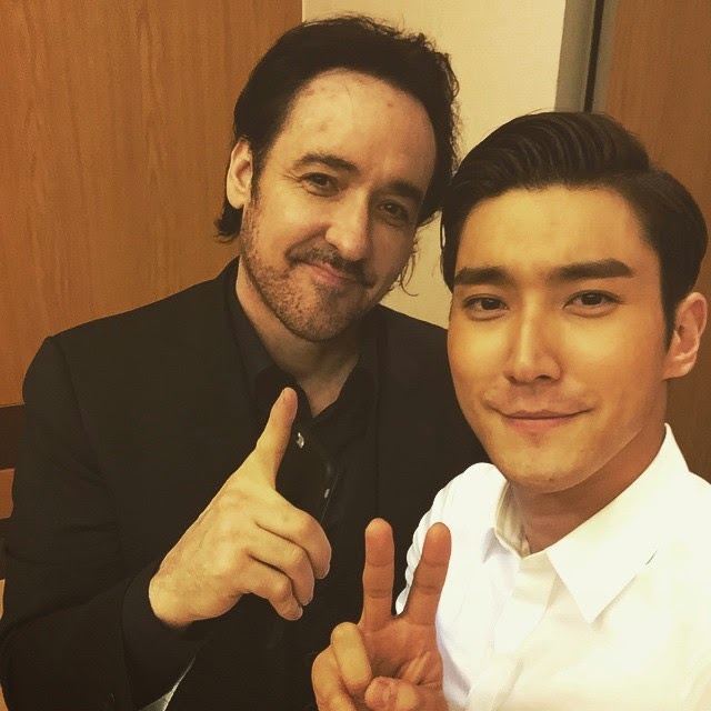 Heart2Heart STELLA KIM and CHOI SIWON WGM, Into The GLOSS