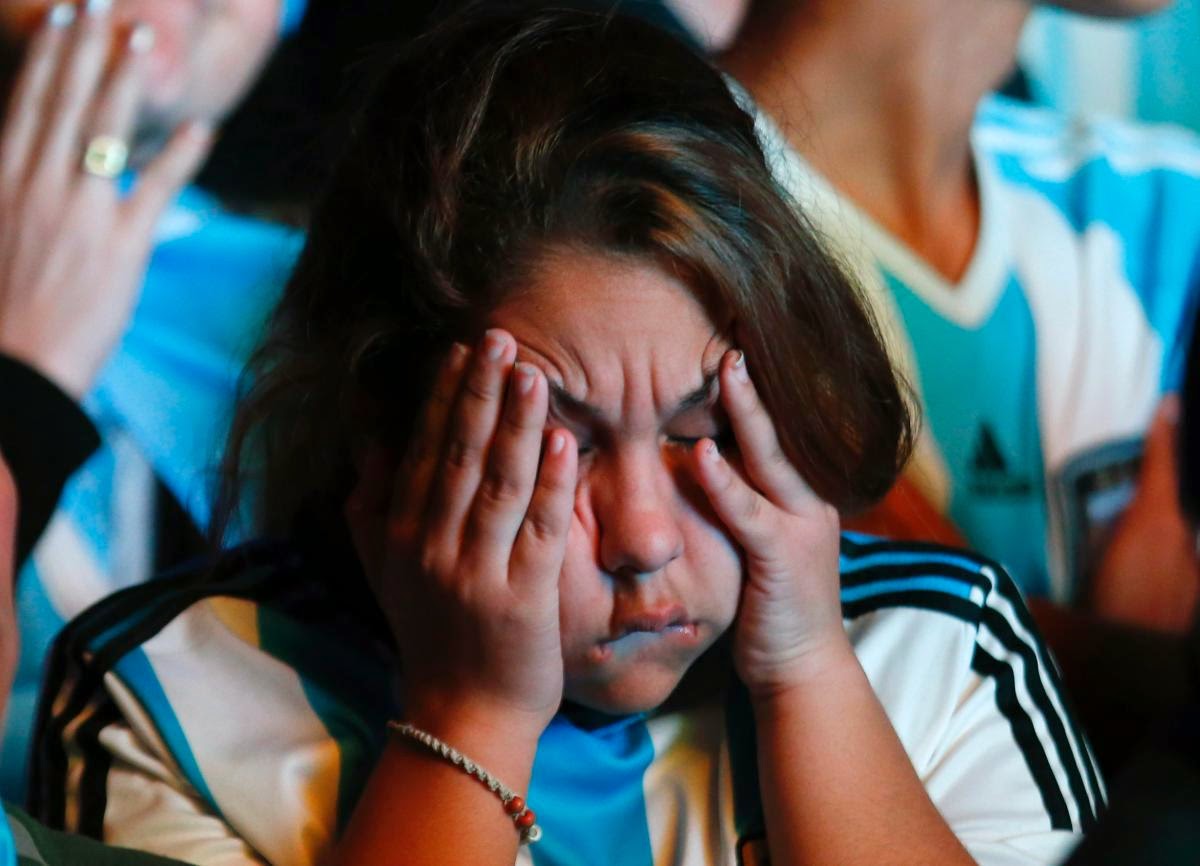 Best fan reactions during the World Cup finals TheHive.Asia