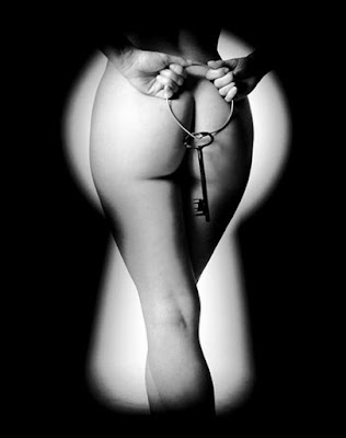 desnudos-eroticos-de-doble-sentido-narcis-virgiliu Desnudos Eroticos De Doble Sentido Narcis Virgiliu