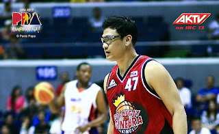 2012 PBA Governor’s Cup Roundup: May 23, 2012  Mark+caguioa+paolo+papa+052412