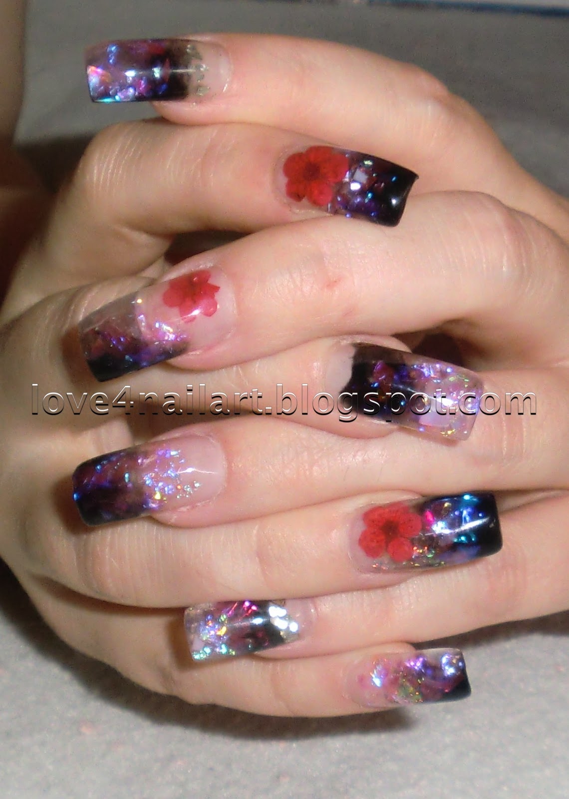 Love4NailArt Ice Mylar Flakes w/ Encapsulated Flower Nails