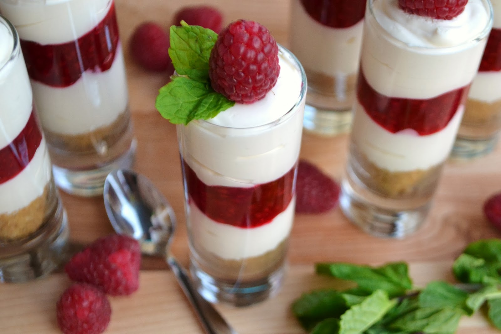 7kidsathome White Chocolate Cheesecake Shooters