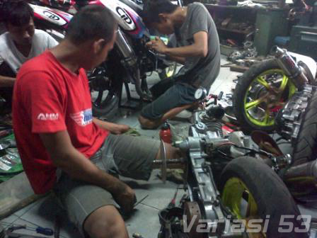 Bengkel Variasi Motor www variasi53 toko aksesoris motor Bengkel Variasi Motor www variasi53 toko aksesoris motor
