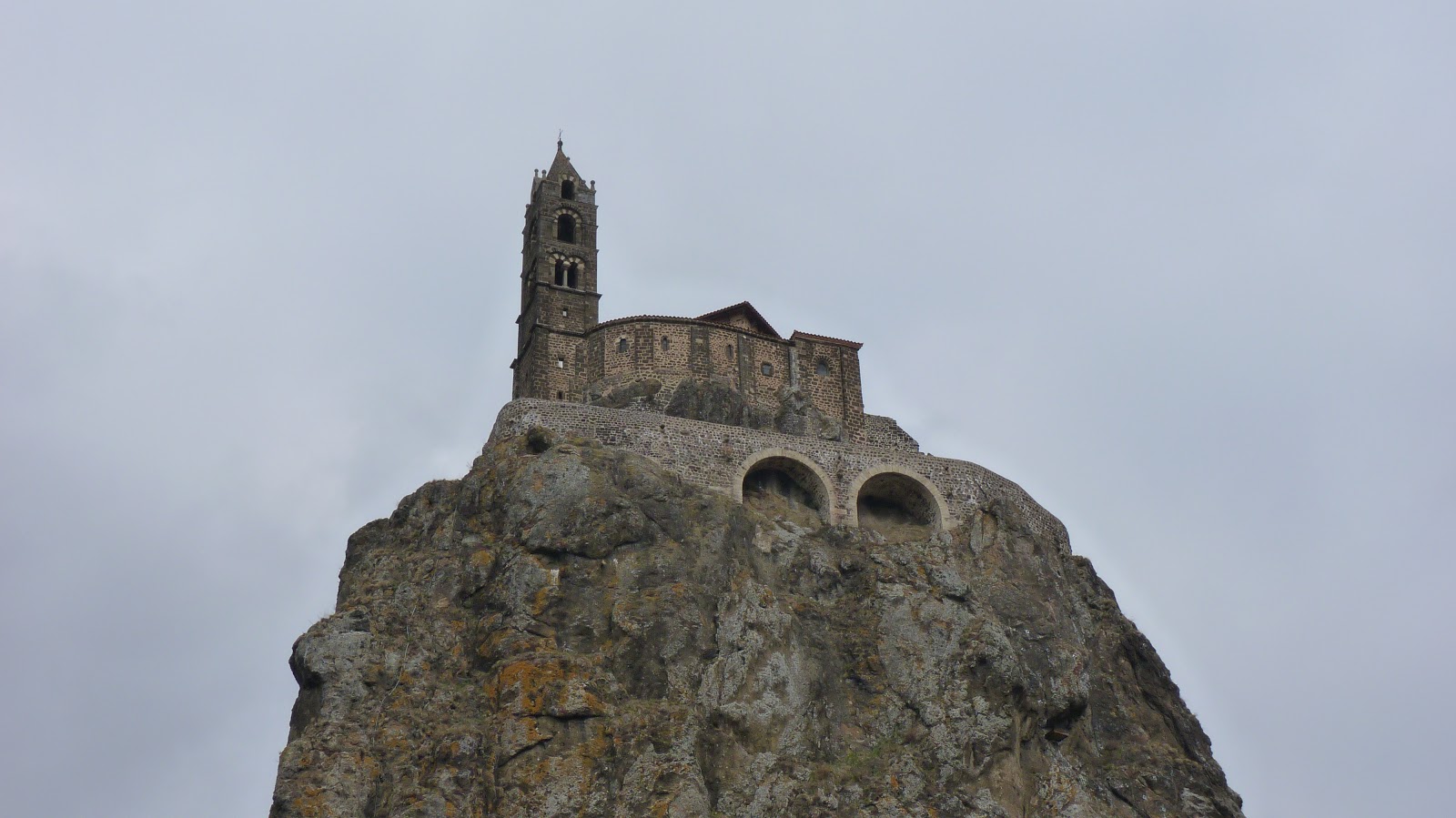 lieu de rencontre au puy en velay