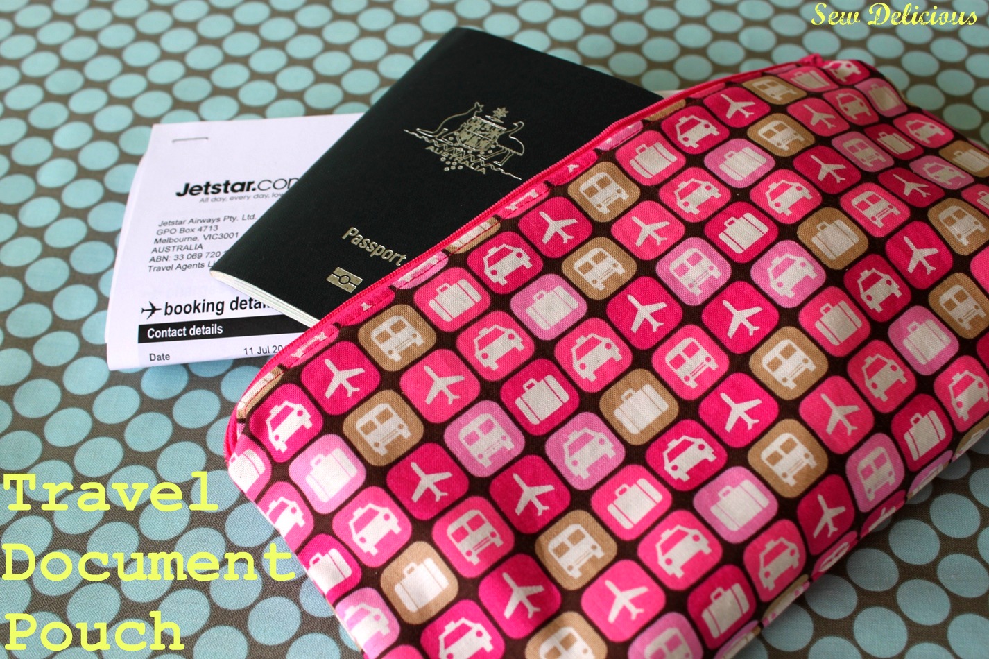 Sew Delicious Travel Document Pouch Tutorial