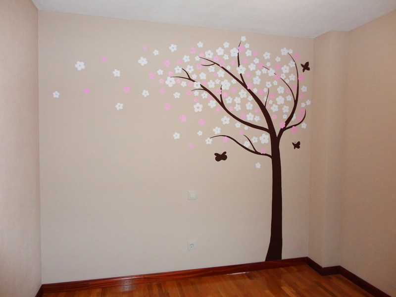 Decopared: mural árbol 250 € habitación de bebé