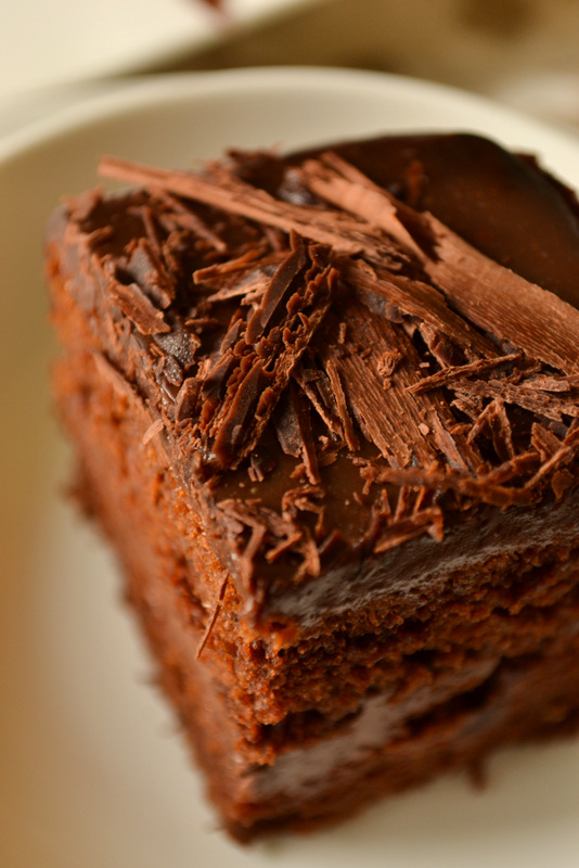 Eggless Chocolate Cake With White Vinegar Eggless Chocolate Cake With White Vinegar