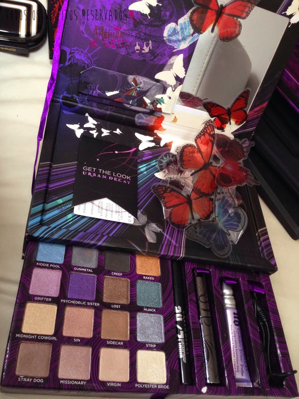 Paleta de sombras Urban Decay Palette Book of Shadows IV / blog Mamãe de Salto