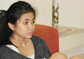 Ashilla Zahrantiara Blink Ashilla Zahrantiara Blink