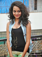 New Actress Jhansi Hot Stills in Shorts-cover-photo