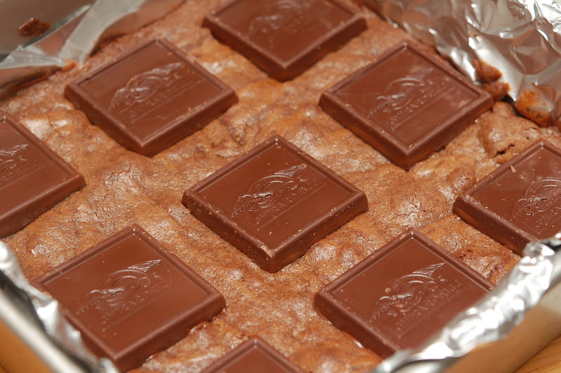 BROWNIES STUFFED WITH GHIRARDELLI CARAMEL & SEA SALT CHOCOLATES Hugs