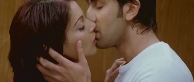 bipasha basu bitch hot smooch scene, bipasha basu kissing, bipasha basu bikini, bipasha basu backless, bipasha basu bed scene