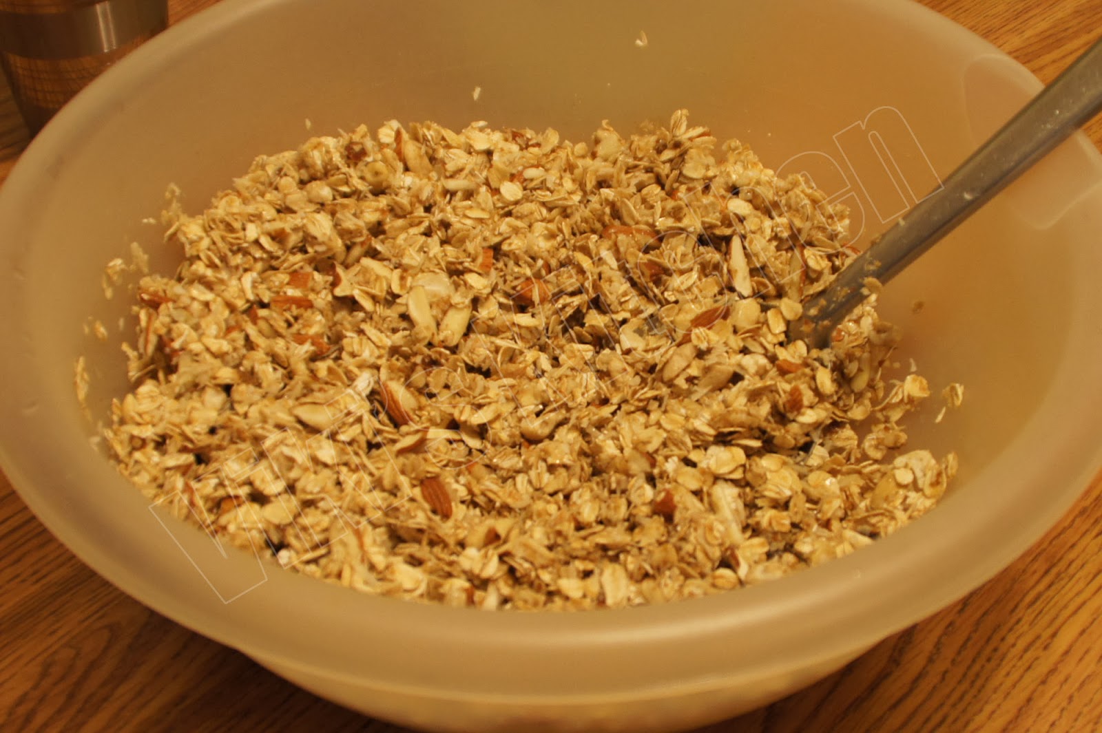 Viki 's Kitchen Oats granola