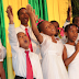Jamaica: La iglesia celebra los niños y se compromete a fomentar su futuro