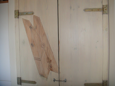 Las creaciones de mi vida: Puertas de armario decoradas.