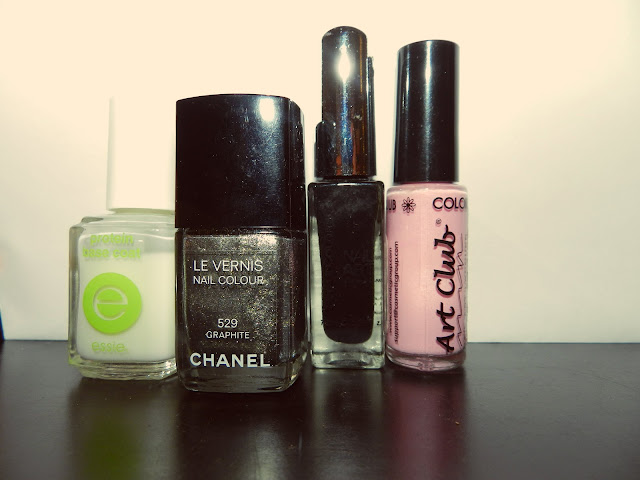 1. Chanel Drip Nail Art Tutorial - wide 6