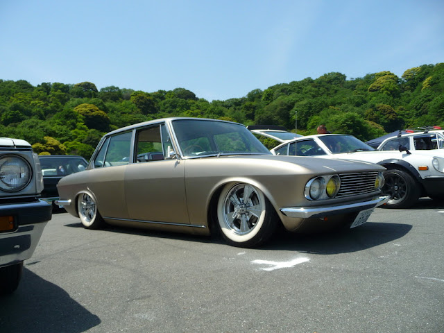 Mazda Luce I stary japoński samochód oldschool klasyk