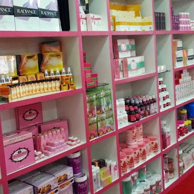 Nurin Beauty Shop Workstation