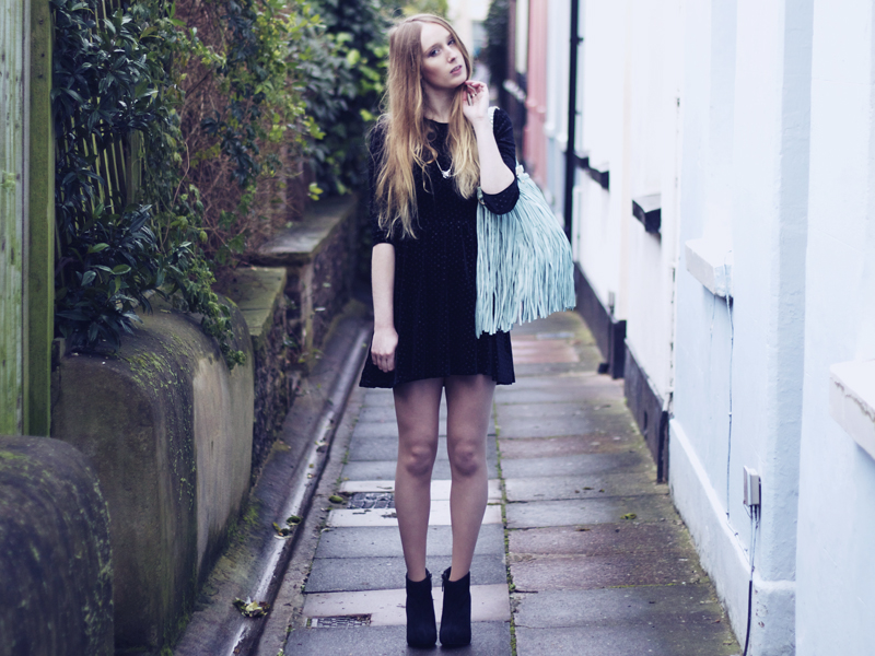 brighton fashion blogger, topshop black sparkly dress, brand village blue fringed bag, orelia stackable rings, marks & spencer tights, boohoo black boots.