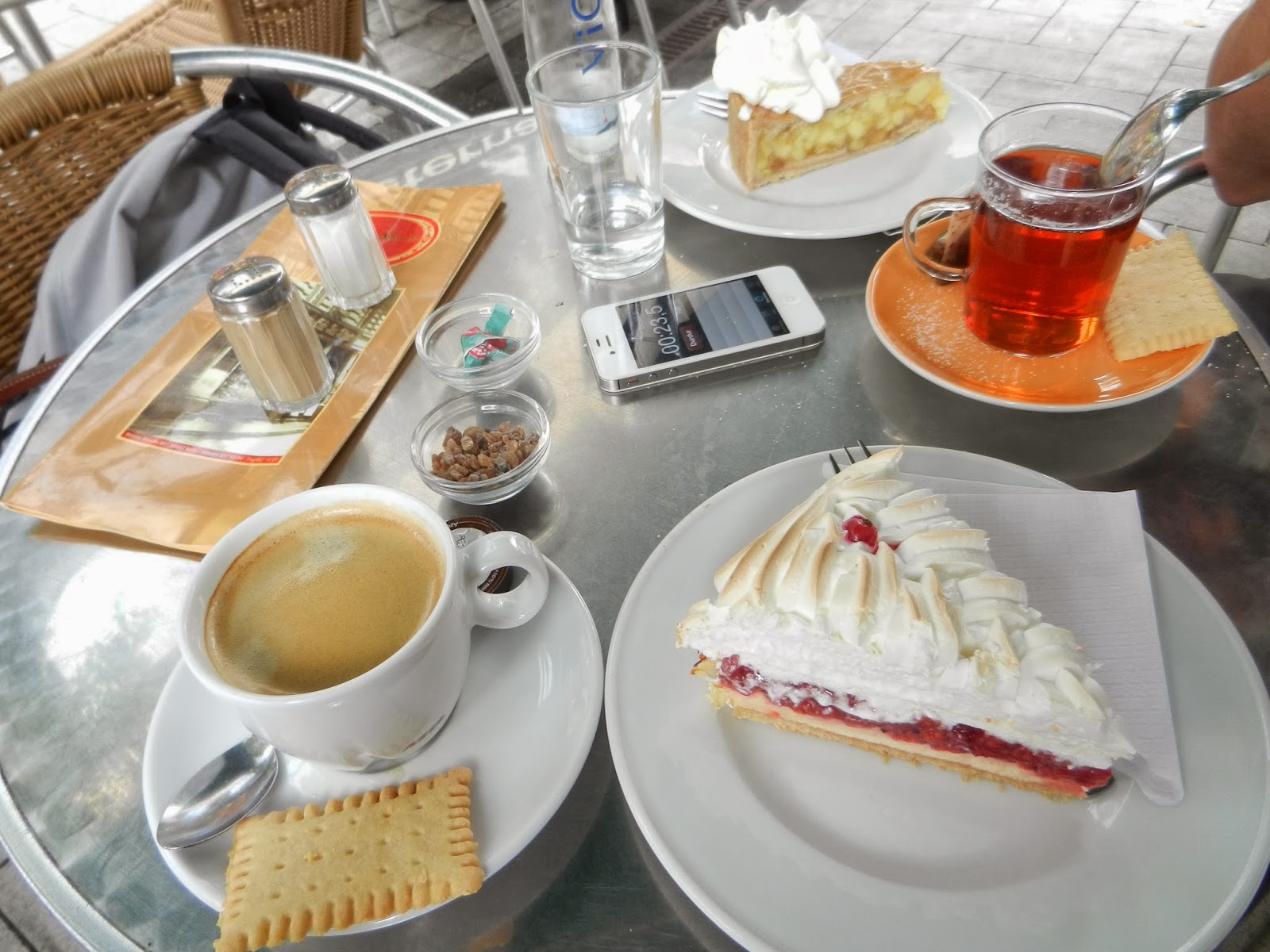 Kısa Kahve Molası Tatil Olur, Biz Almanya�ya Gideriz! (Köln1. gün)